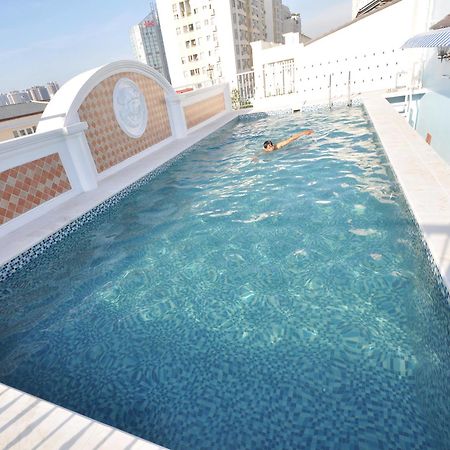 Central Hotel & Residences Swimming Pool Hô Chi Minh-Ville Extérieur photo
